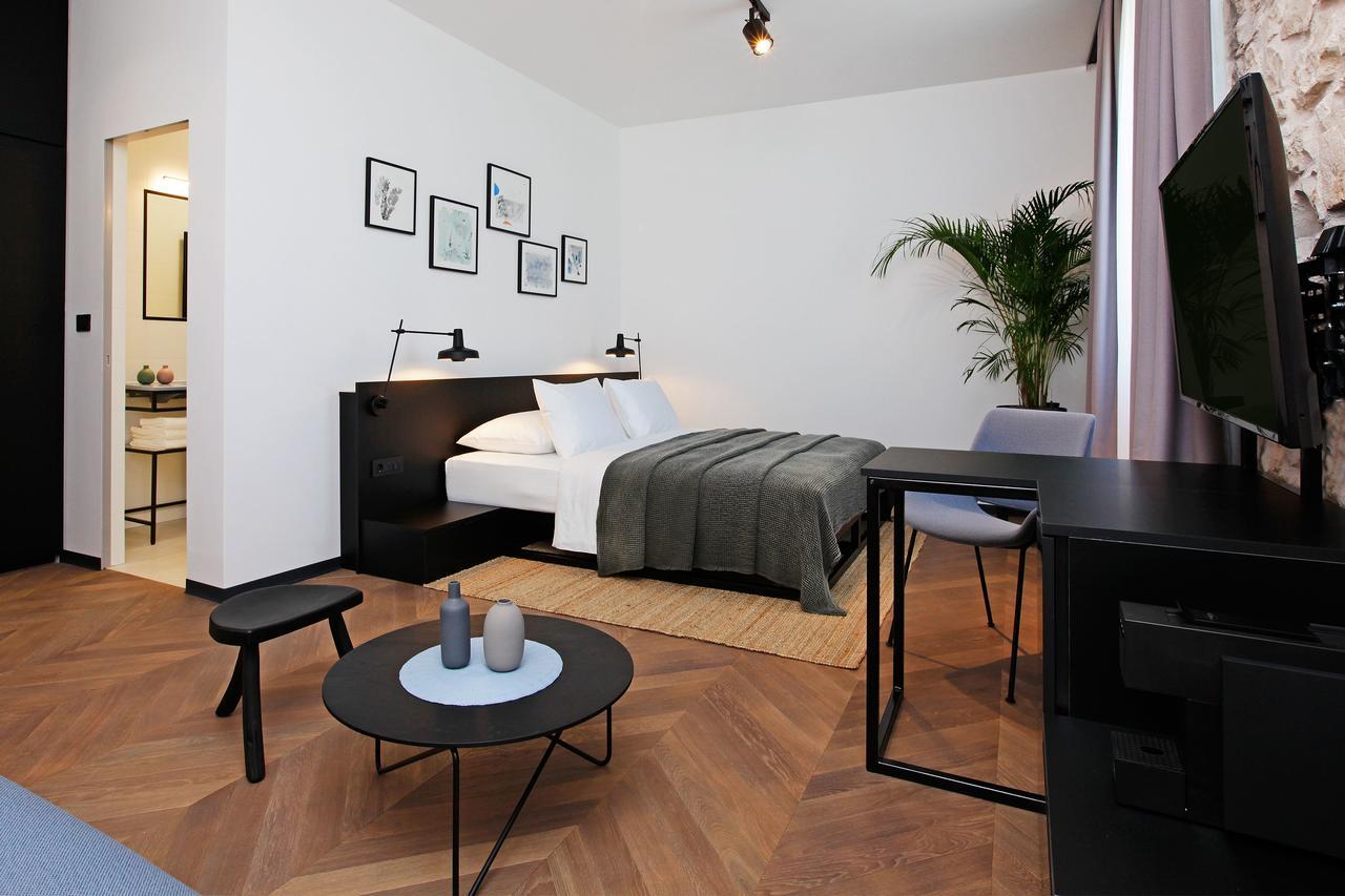 Boutique Rooms Kastel Ismaeli Vela Luka Esterno foto