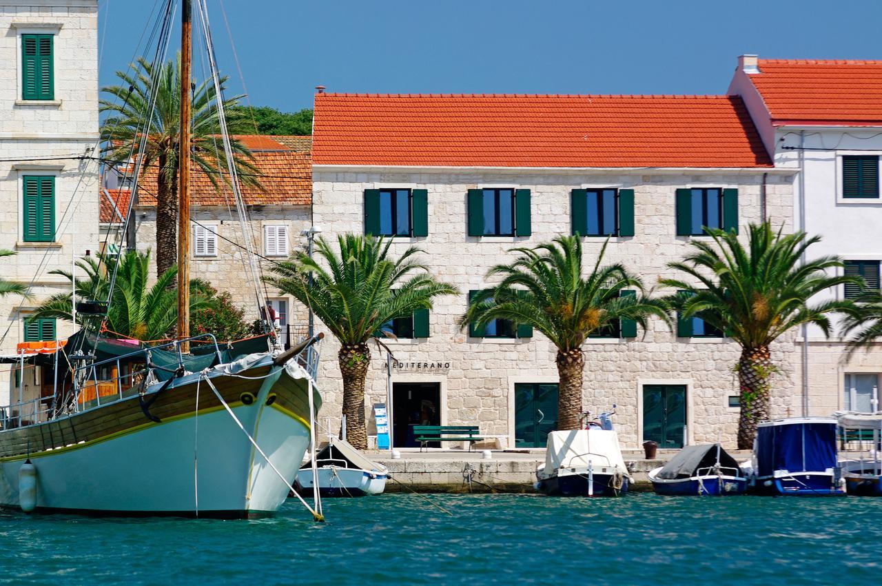 Boutique Rooms Kastel Ismaeli Vela Luka Esterno foto